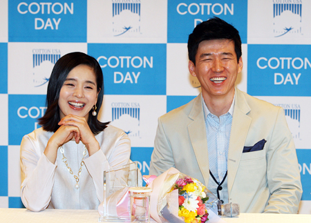 YGE’s Sean Shows Off His Youngest Daughter