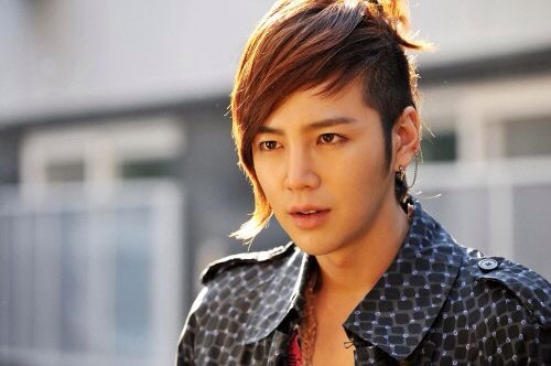 “If Jang Geun Suk Was A Girl…” The Man Himself Shows What He Would’ve Looked Like As A Girl