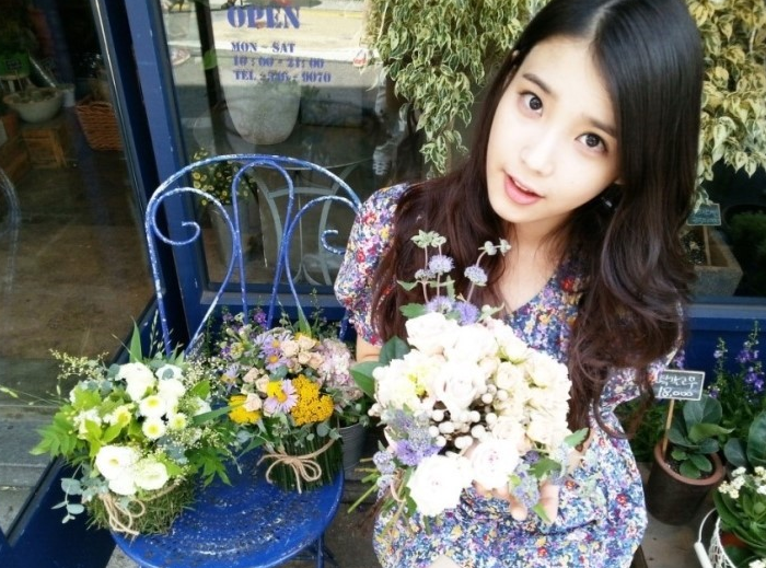 Hold Your Horses! IU Dances the Horse Dance of Psy’s “Gangnam Style”