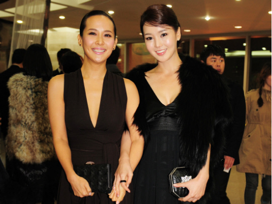 “Haeundae Lovers” Stars Nam Gyuri and Jo Yeo Jung Are Sweethearts on Twitter