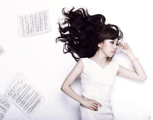 “K-pop Star” Contestant Baek Ah Yeon Releases Debut Album and Music Video for Debut Single “Slow Song”