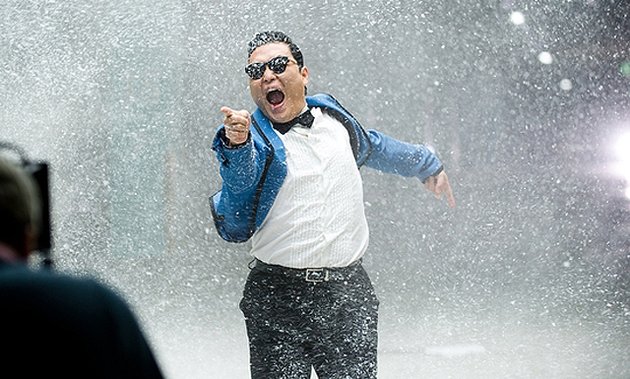PSY: “No English Version of ‘Gangnam Style'”