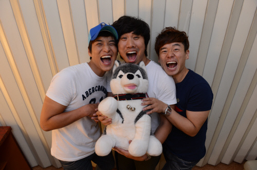 “Gag Concert’s” Brownie in Fashion Magazine “NYLON”