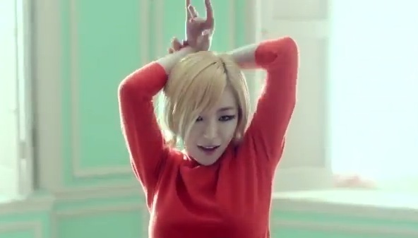 Ga In’s Teaser for New Single “Bloom” Released