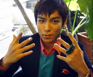 Manly Manicures: Male Stars with Nail Art Manly Manicures: Male Stars with Nail Art