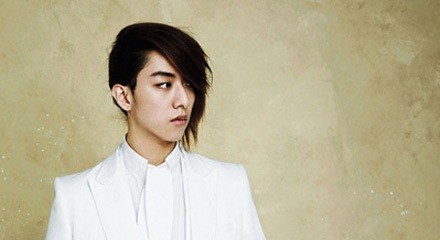 CN Blue’s Lee Jung Shin Shows Maknae Cuteness On Drama Set