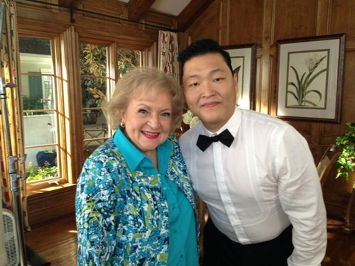 PSY Meets Betty White