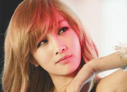 Nicole Shares the Pros and Cons of Being a Solo Artist