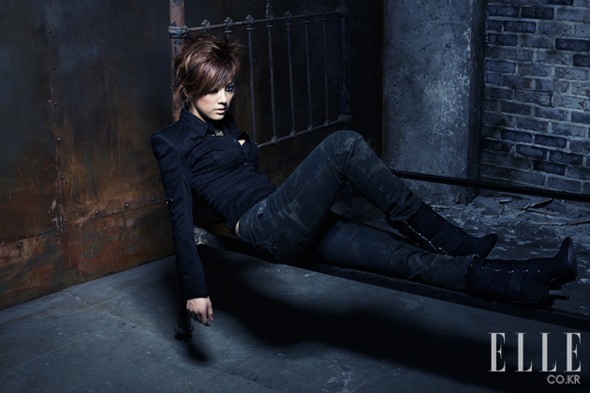 Lee Hyori Brings Sexy Back in Elle Pictorial | Soompi