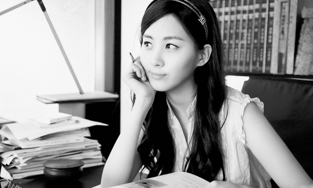 Girls’ Generation’s Seohyun Stuns in Latest Photo
