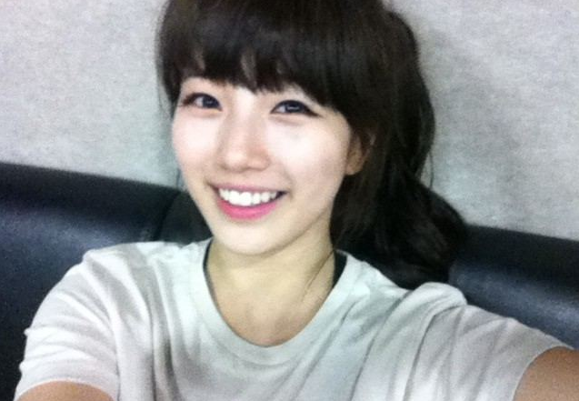 Happy Birthday Suzy! Check Out Suzy’s Adorable Selca Parade!