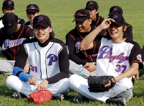 Jang Dong Gun and Hyun Bin Are More Alike Than You Think