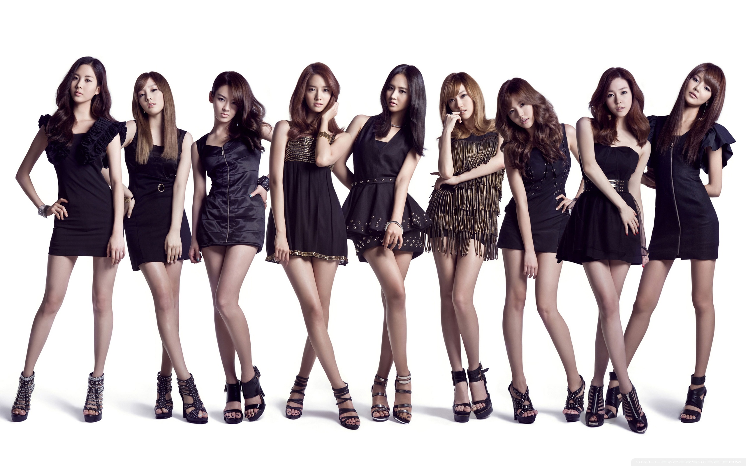 Japanese Version of Girls’ Generation Draws Attention
