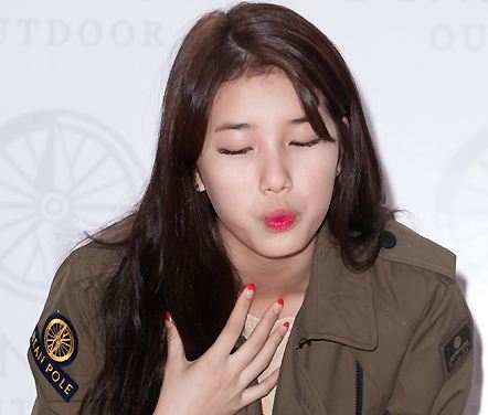 miss A member Suzy Meets Fans at “Bean Pole Outdoor” Event and Surprise Birthday Party