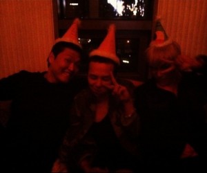 Celebrity Candid Moments in K-Pop This Week! Celebrity Candid Moments in K-Pop This Week!