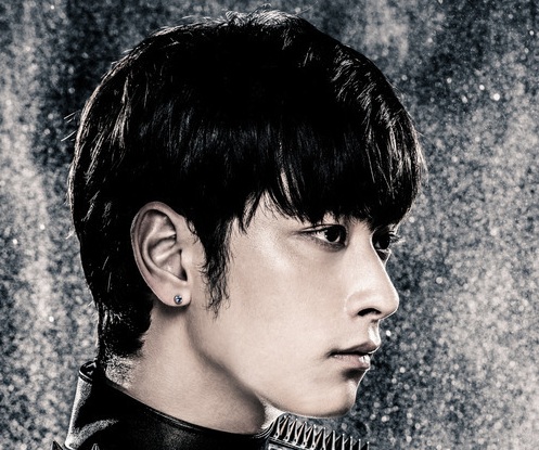2PM’s Chansung Reveals “What Time Is It?” Concert Poster