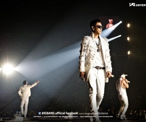 Big Bang’s “Alive Galaxy Tour 2012” at Kyocera Dome in Japan – Check out All the Concert Photos Here! Big Bang’s “Alive Galaxy Tour 2012” at Kyocera Dome in Japan – Check out All the Concert Photos Here!