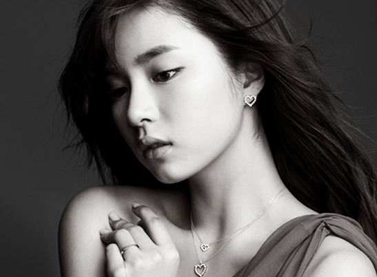 Shin Se Kyung to Release a Christmas Song