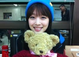 f(x)’s Sulli Looks Like a Doll in “High Cut”