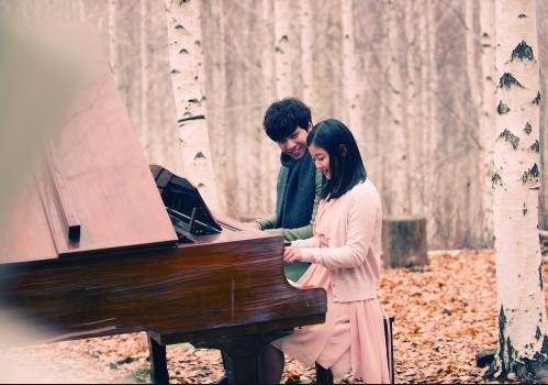 Lee Seung Gi is Charming in BTS Video for “Return”