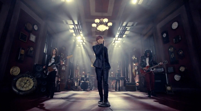 Kim Sung Kyu Reveals Band Ver. MV for “60 Seconds”