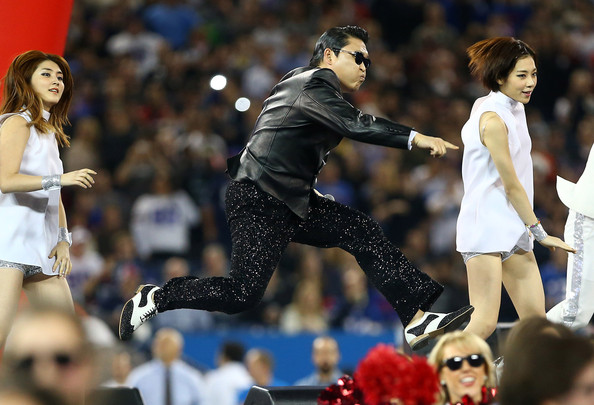 PSY Heats Up The NFL with Half-Time Performance of “Gangnam Style”