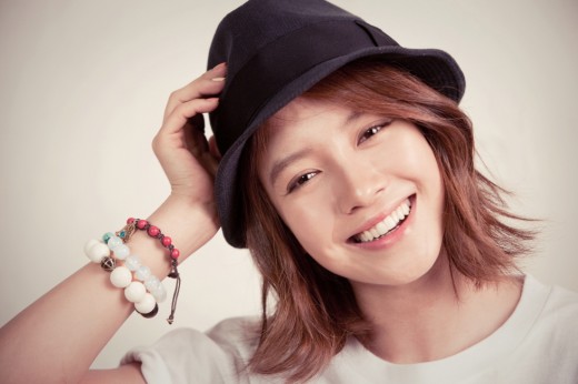 Junsu and Song Ji Hyo caught filming for an MV together | *chaos under control*