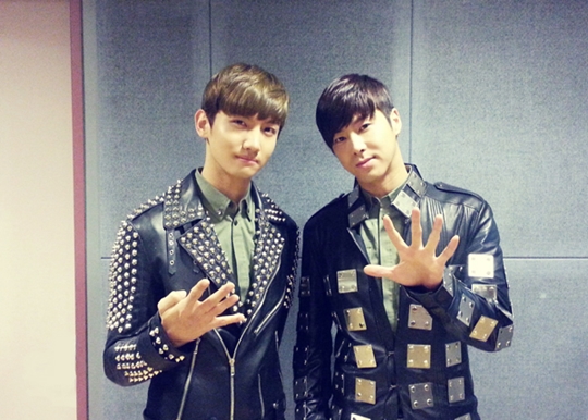 DBSK Writes a Beautiful Thank You Letter for Fans!