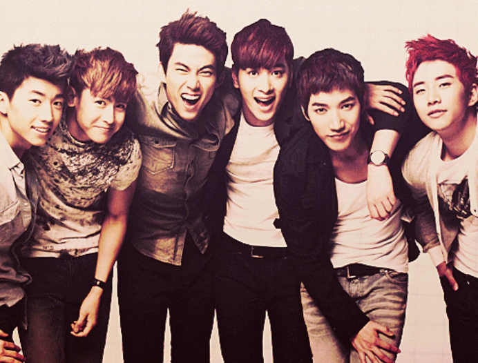 2PM Heats Up The Stage in Taiwan For 7000 Fans