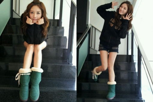 Rainbow’s Kim Jae Kyung Shares a Doll Face Selca
