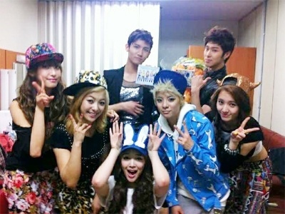 DBSK, f(x), and Zhang Li Yin Traveled to China Via Private Jet to Perform in Concert