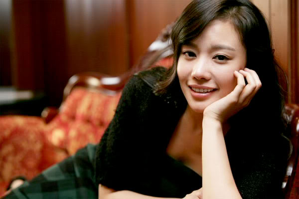 Kim Ah Joong Got into Jang Geun Suk’s Van While Half-Asleep?