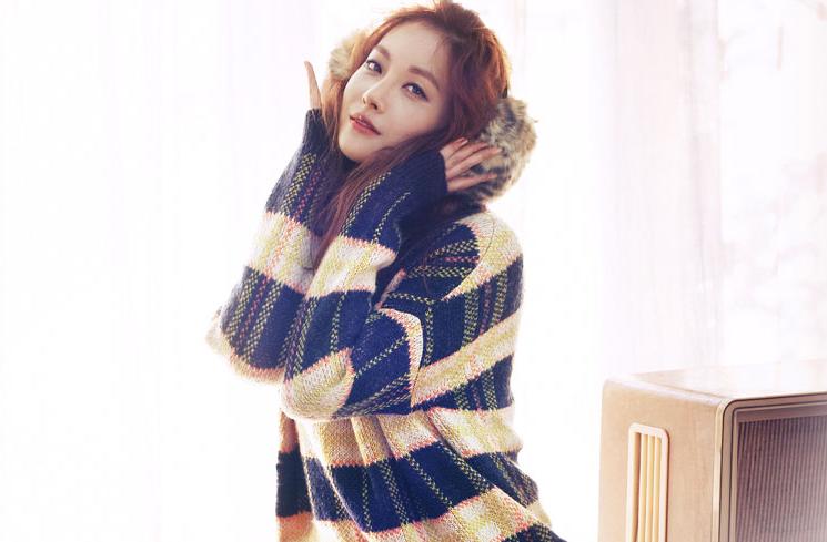 Oh Yeon Seo Shows Fine Form at the Beach for “We Got Married”