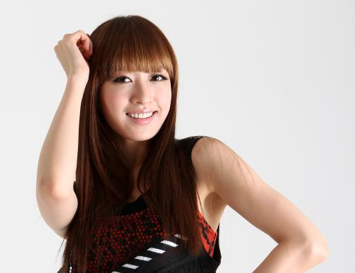 EXID’s Hani Reveals, “A Male Idol Group Member Has Hit On Me Before”