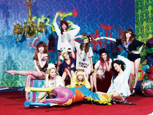 U.S. Billboard Writes: “Girls’ Generation, Ready to Take the Crown Once Again”