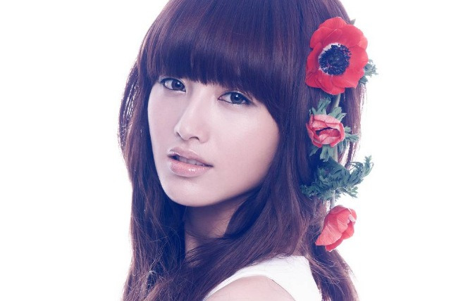 Rainbow’s Jaekyung Shares Thoughts on Marriage