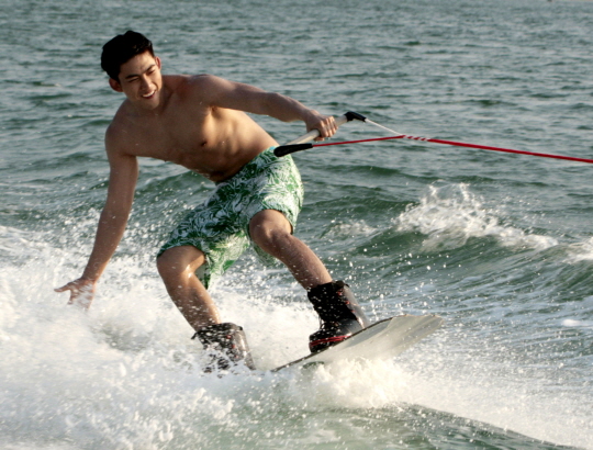 Happy Birthday, Taecyeon! 24 Photos to Celebrate His Special Day | Soompi