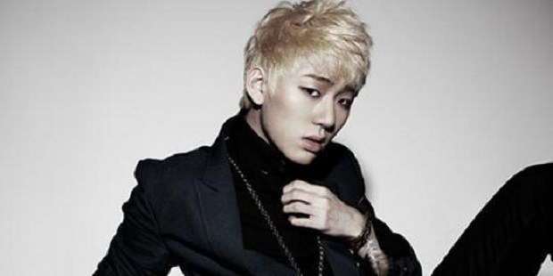 Zico Snaps a Photo with B.o.B