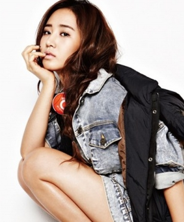 K-Pop Idols with AB Blood Types: Sociable, Rational, and Critical? | Soompi