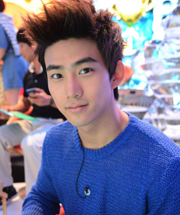 K-Pop Idols with AB Blood Types: Sociable, Rational, and Critical? | Soompi