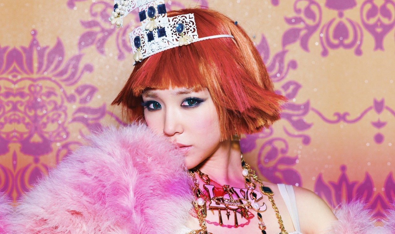 Girls’ Generation’s Tiffany Reveals That She’s Cried a Lot Lately
