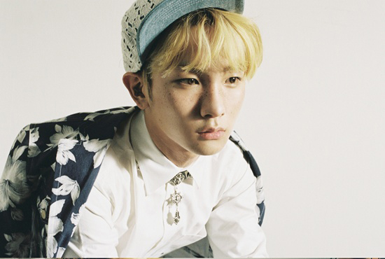 SHINee’s Key Drives Girls Crazy with His “Over Dance”