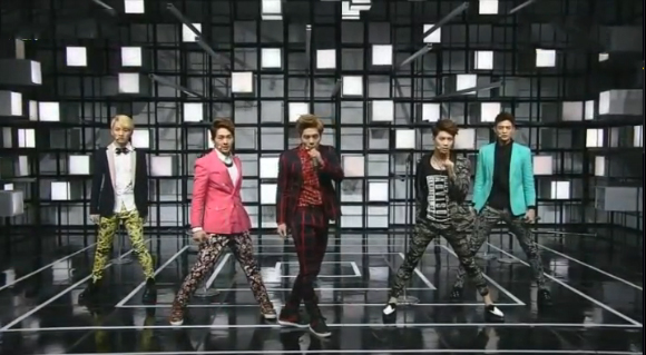 SHINee Makes Their First Comeback Performance of “Dream Girl” on M!Countdown