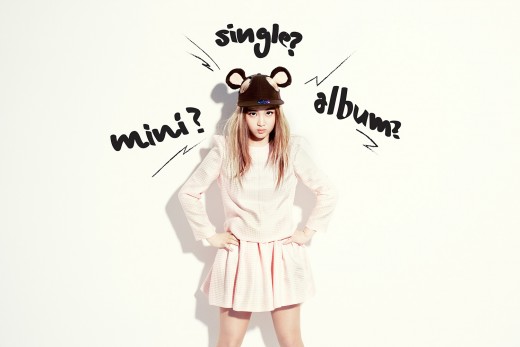 Lee Hi’s Second Mysterious Teaser Image: Where Are Her Cheeks?