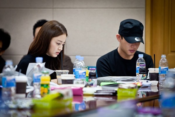 “Jang Ok Jung, Live in Love”Cast Gathered for First Script Practice