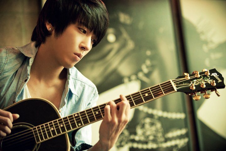 Jung Yong Hwa: “I Am the Best Actor in CNBlue”
