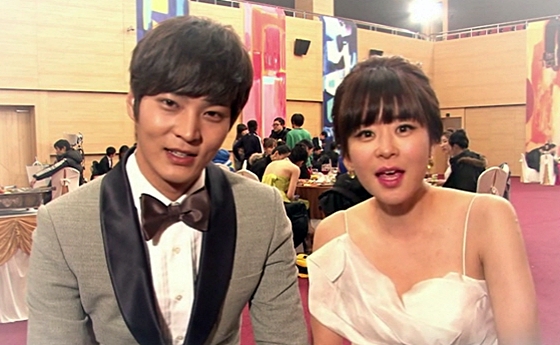 Joo Won Got Injured By Choi Kang Hee During Drama Filming