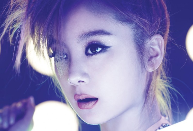 Wonder Girls’ Hyelim Becomes a Host for EBS Radio
