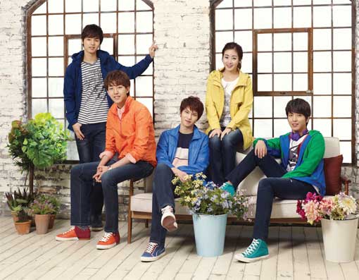CNBLUE and Kang Sora Share a Colorful Photo Shoot for Bang Bang