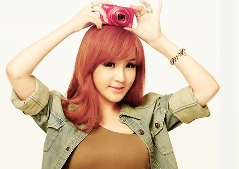Park Bom Reveals the Unreleased Photo from Her Allure Photoshoot